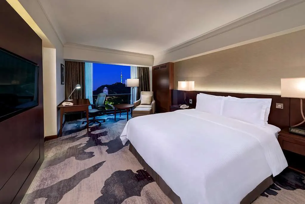 Millennium Hilton Seoul Hotel 5*,